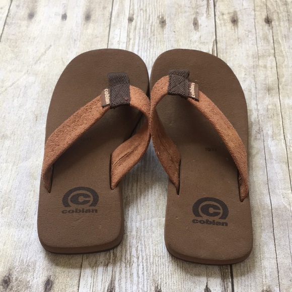 Cobian Kids Flip Flops - Picture 2 of 4